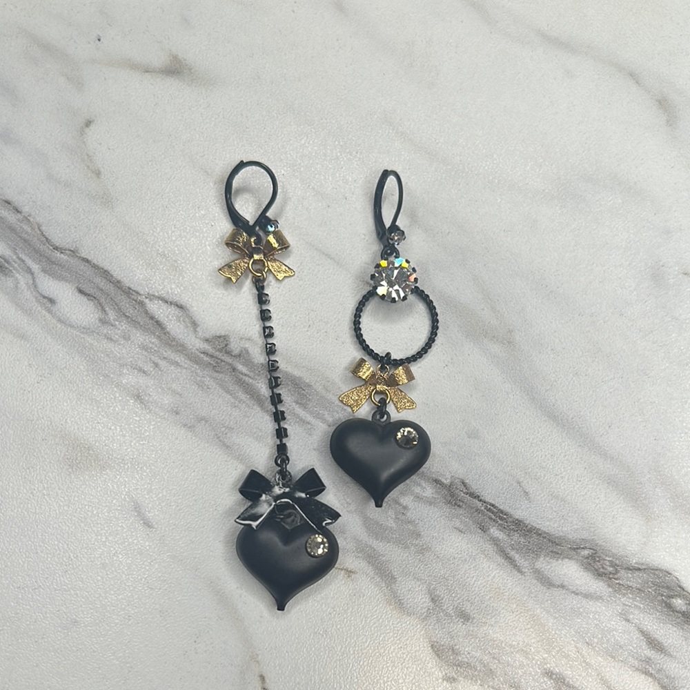 Betsy Johnson - Elegant Black Heart Drop Earrings